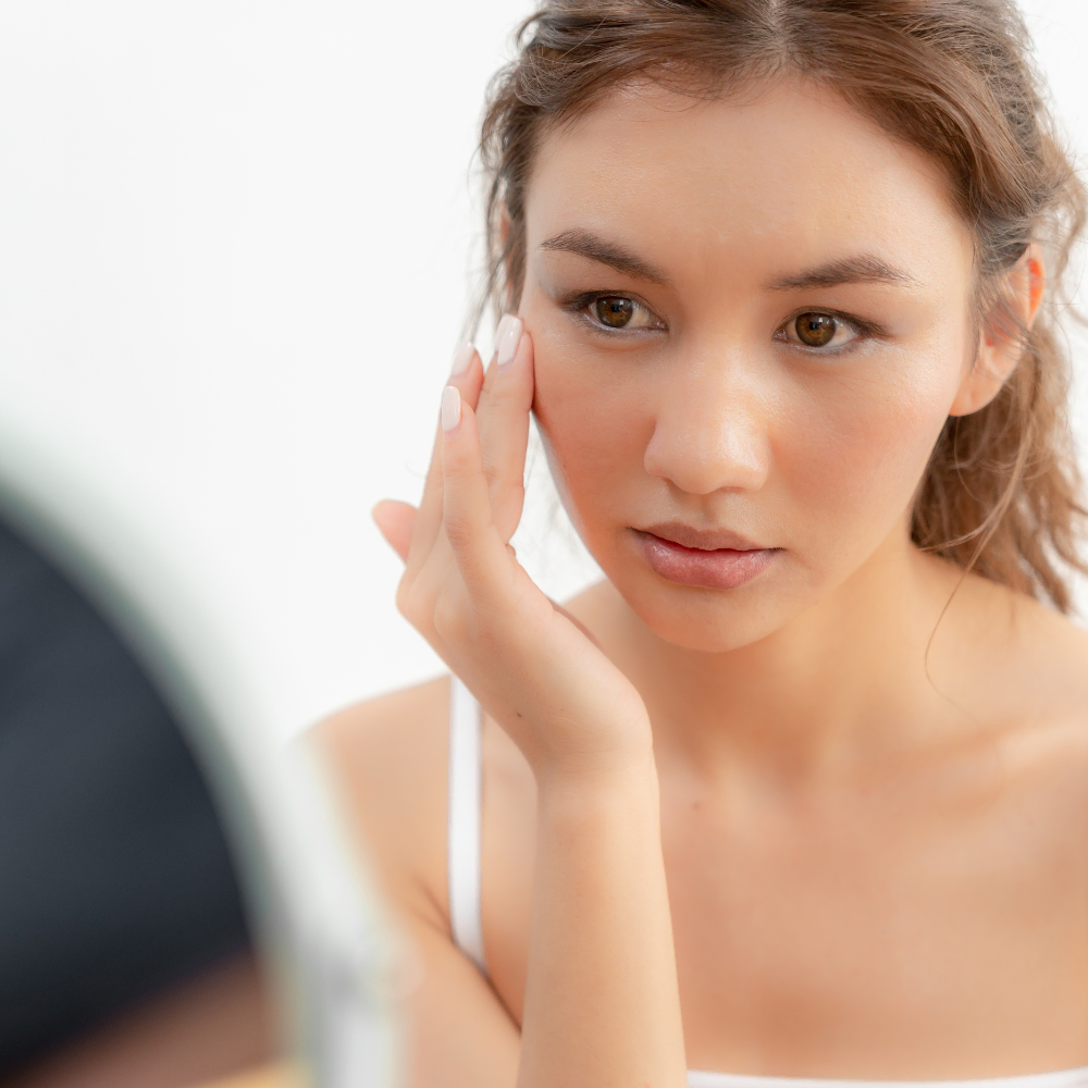 Large Pores and Uneven Texture